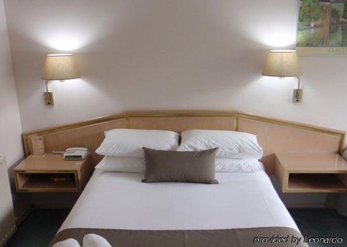 Moe Parklands Motel Стая снимка