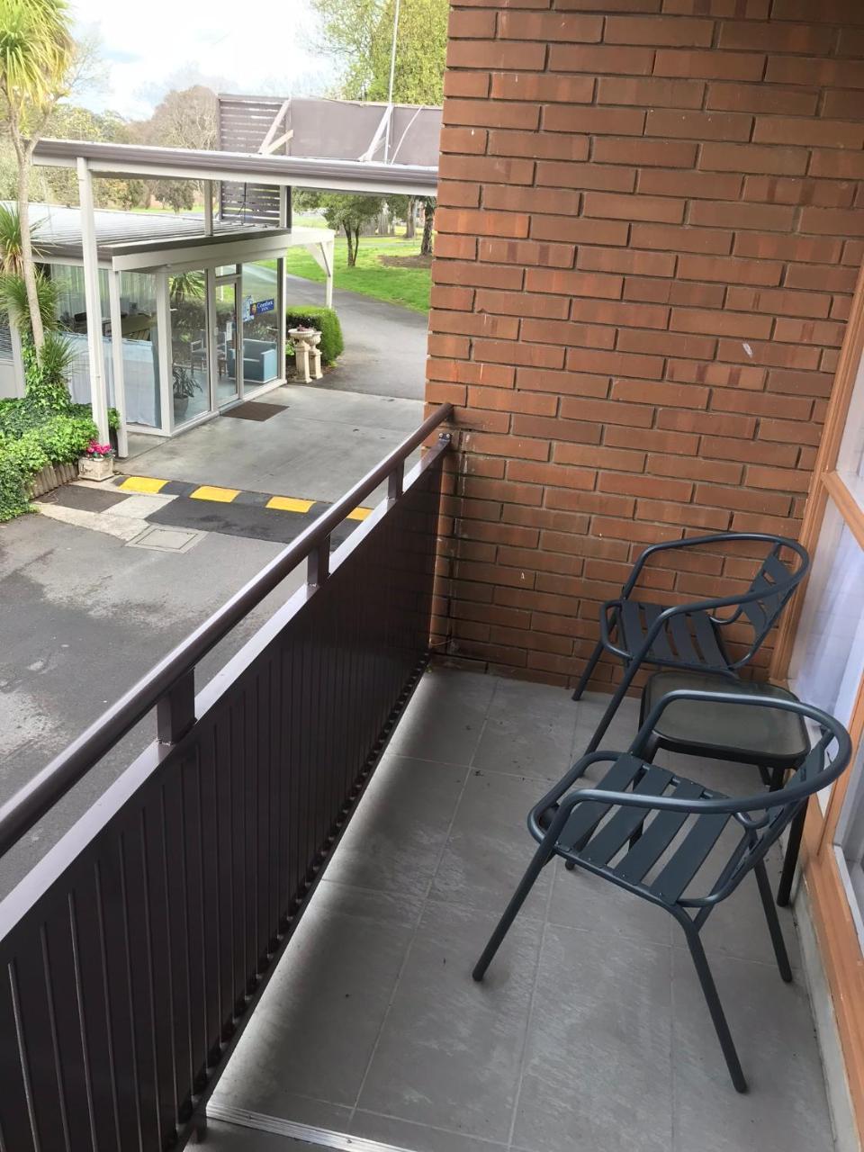 Moe Parklands Motel Екстериор снимка